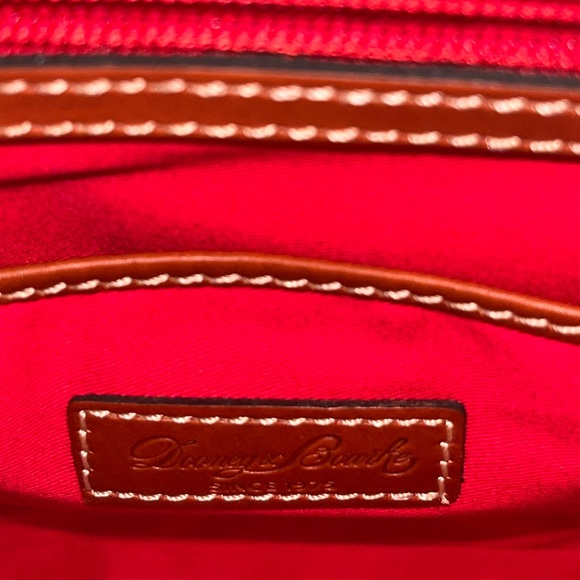 NWOT Dooney & Bourke Green and Brown Tote Bag with Signature Plaque - Picture 8 of 10